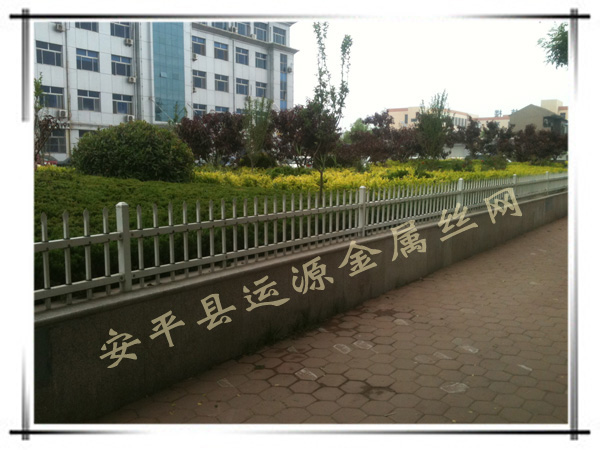 綠地鐵藝柵欄